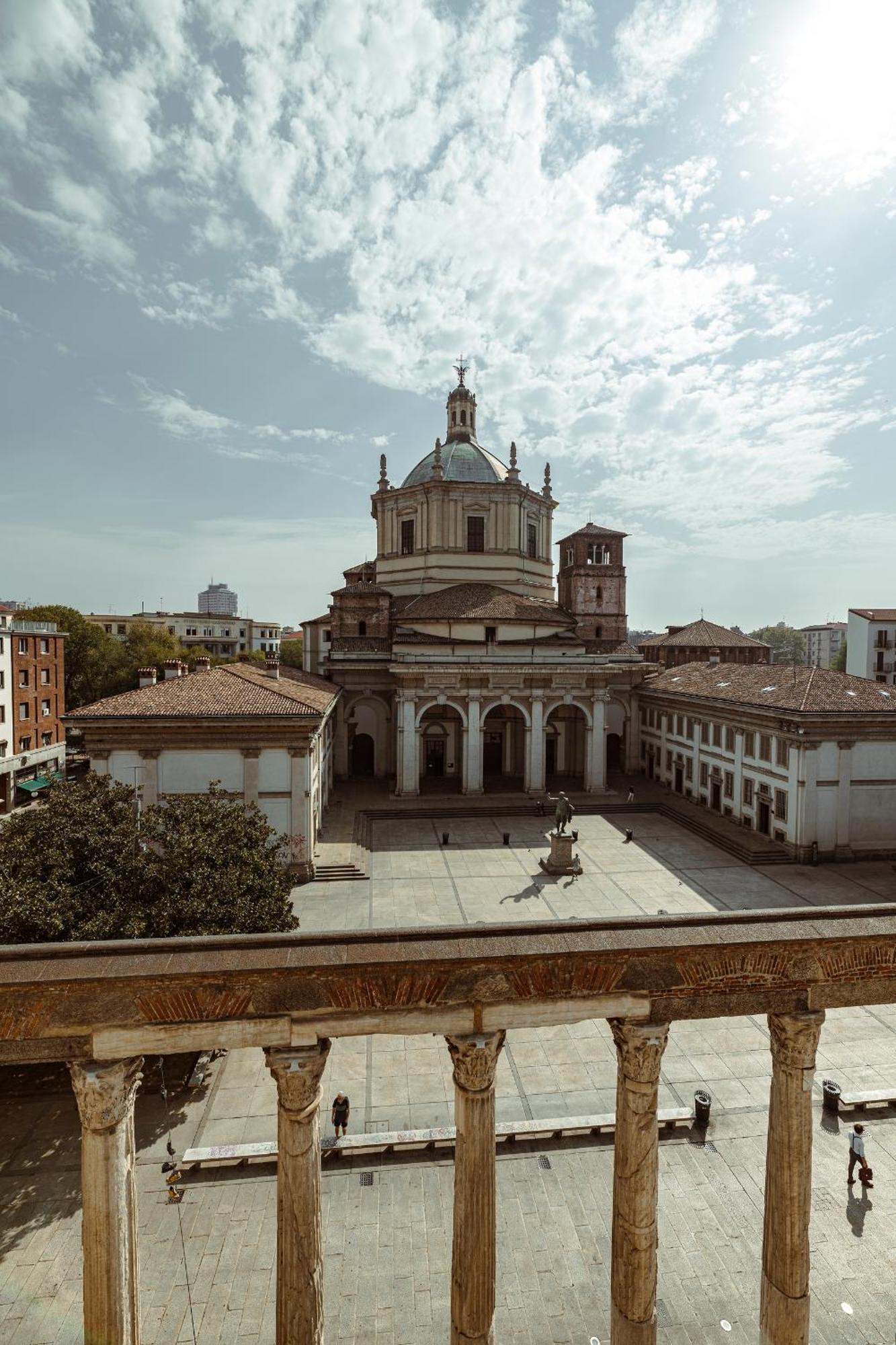 Easylife - Suite In Colonne San Lorenzo Milano Exterior photo